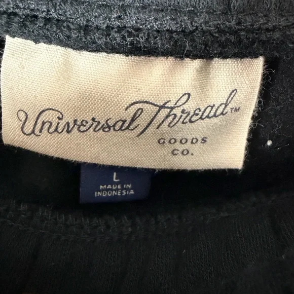 Universal Thread™ Women's Mid-Rise Straight Leg Pull-On Pants - Black L - Picture 8 of 11